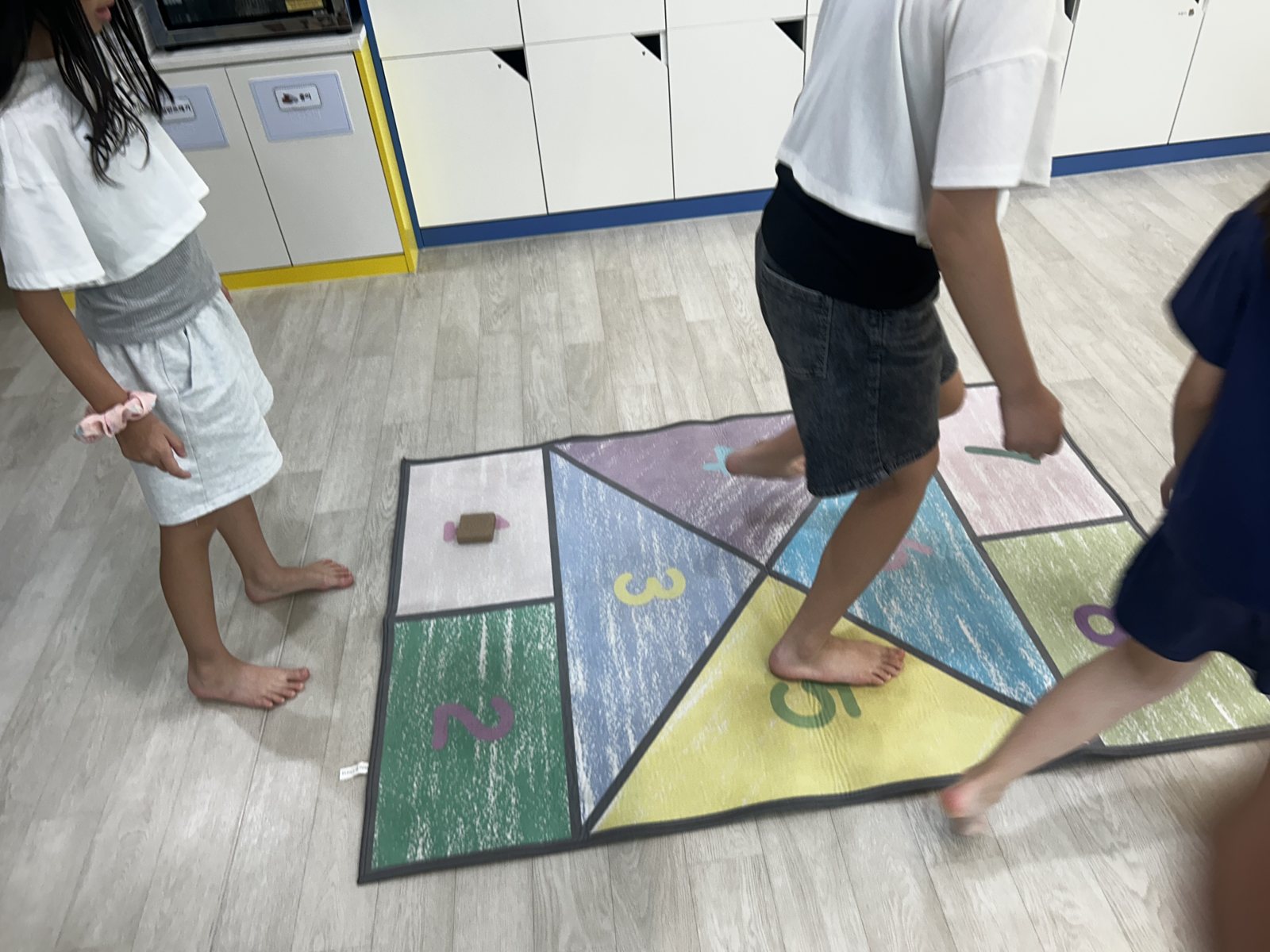 숫자 밟기 — 발끝으로 세기